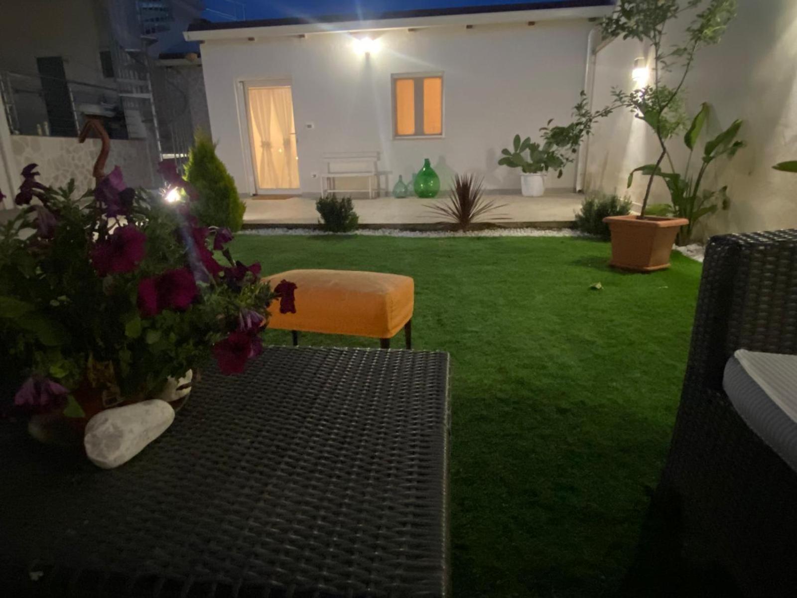 Brezza Marina Appartement Tarente Buitenkant foto